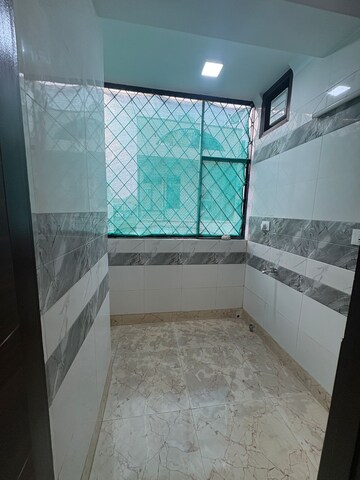 Kitchen in 2 BHK Builder Floor at Malviya Nagar – for Rent