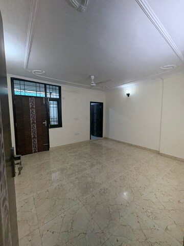 Room in 2 BHK Builder Floor at Malviya Nagar – for Rent