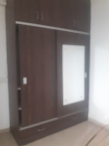Room in 2 BHK Apartment at Exotica Dreamville, Sector 16c Greater Noida – for Rent