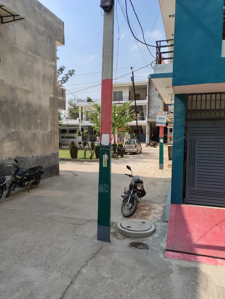 Exterior View, pallav puram phase 2 5 Bedroom 100 Sq.Yd. Independent House In Pallav Puram Phase 2 Meerut 8245799