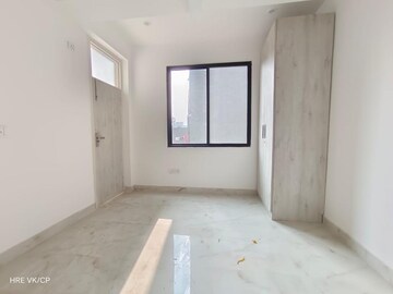 Room in 1 BHK Builder Floor at Mehrauli – for Rent