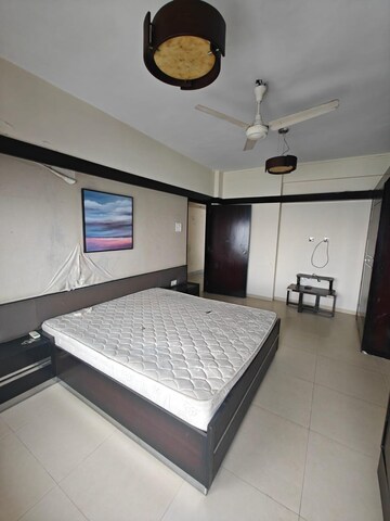 Team Area in 3 BHK Apartment at Jolly Maker Apartment, Cuffe Parade – for Rent