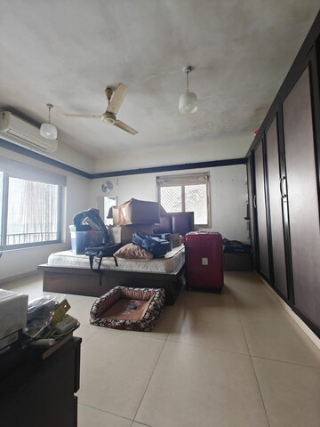 Living Room in 3 BHK Apartment at Jolly Maker Apartment, Cuffe Parade – for Rent