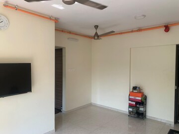 Furnished Amenities in 1 BHK Apartment at Veena Senterio, Chembur – for Rent
