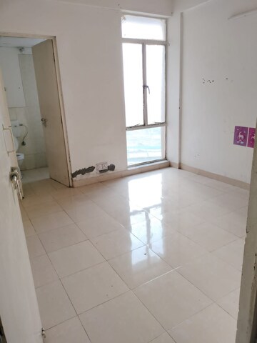 Room in 2 BHK Apartment at New Ashok Nagar – for Rent