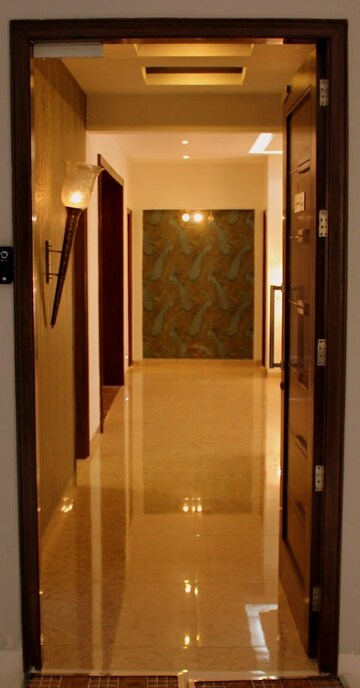 Furnished Amenities in 4 BHK Apartment at Sector 66-A – for Sale