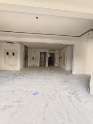 Room in 4 BHK Apartment at Sri Fortune Sonthalia Sky Villas, Kokapet – for Sale