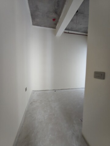 Room in 4 BHK Apartment at Sri Fortune Sonthalia Sky Villas, Kokapet – for Sale