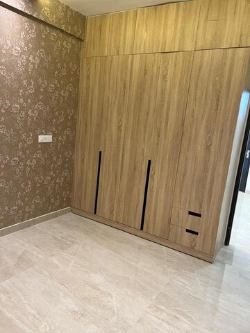 Room in 3 BHK Builder Floor at Dhakoli Village – for Sale