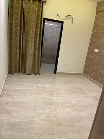 Room in 3 BHK Builder Floor at Dhakoli Village – for Sale