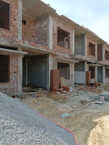 3.5 BHK Villa – Exterior View View at Kingson Green Villa, Sector 16 Greater Noida - for Sale