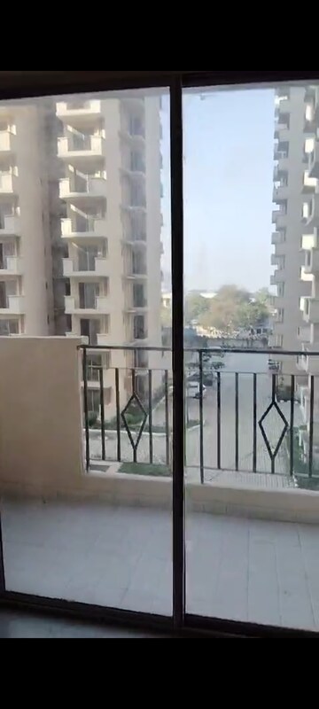 Room in 2 BHK Apartment at MRG The Balcony, Sector 93 – for Rent