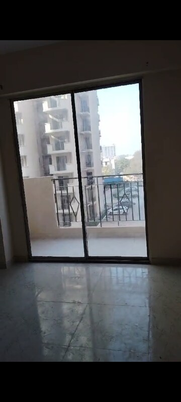 Room in 2 BHK Apartment at MRG The Balcony, Sector 93 – for Rent