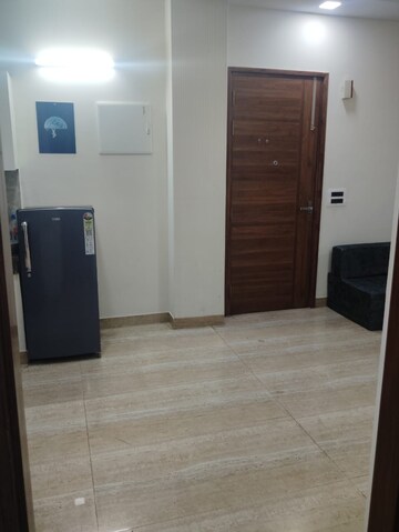 Room in 3 BHK Builder Floor at One Farms, Sector 47 – for Rent