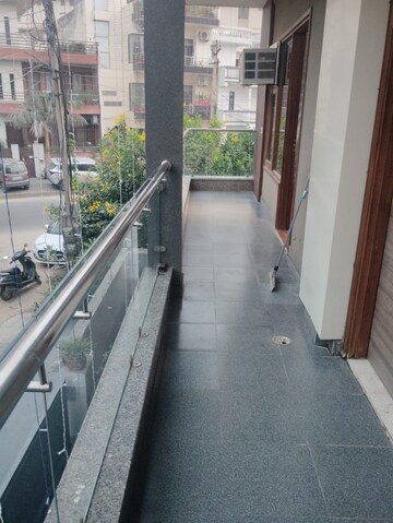 Balcony in 3 BHK Builder Floor at One Farms, Sector 47 – for Rent