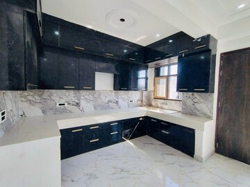 Kitchen in 3 BHK Apartment at Sector 52 – for Rent