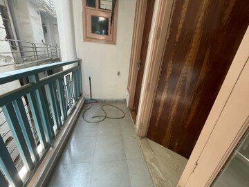 Balcony in 2 BHK Apartment at Maidan Garhi – for Rent