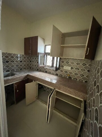 Kitchen in 2 BHK Apartment at Maidan Garhi – for Rent