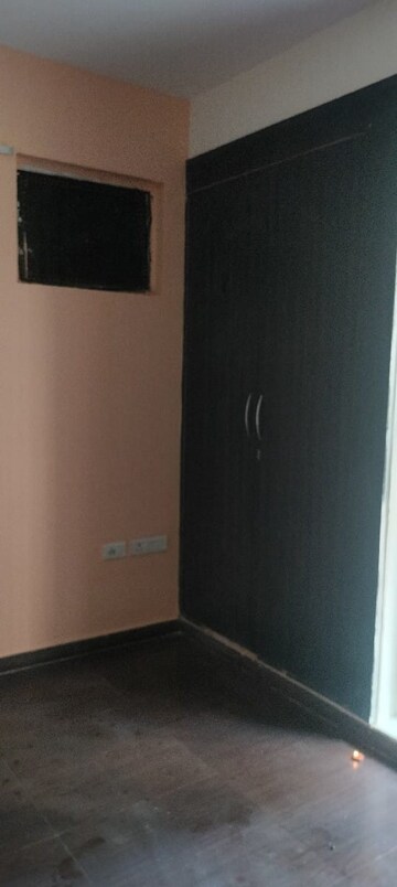 Room in 2 BHK Apartment at Aditya Luxuria Estate, Dasna – for Rent