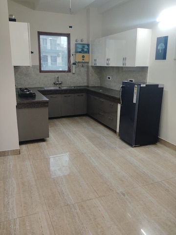 Kitchen in 3 BHK Builder Floor at Sector 38 – for Rent