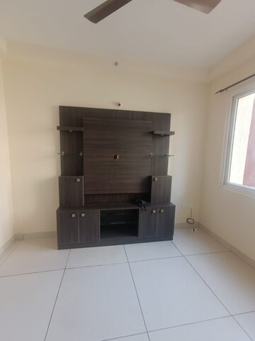 Furnished Amenities in 2 BHK Apartment at Prestige Lakeside Habitat, Varthur – for Rent