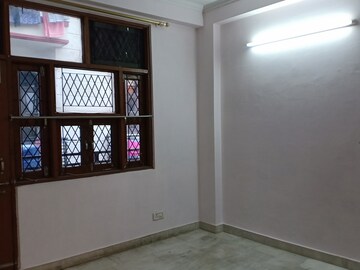 Room in 2 BHK Apartment at Khirki Extension – for Rent