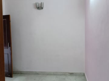 Room in 2 BHK Apartment at Khirki Extension – for Rent