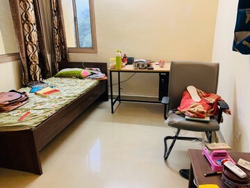 Bedroom in 2 BHK Builder Floor at DLF Vibhuti Khand, Gomti Nagar – for Rent
