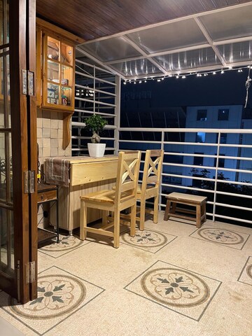 2 BHK Apartment – Exterior View View at Sunil Nivas Society, Andheri West - for Rent