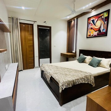 Bedroom in 2 BHK Apartment at Kharar Landran Road – for Rent