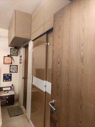 Staircase in 1.5 BHK Apartment at Dosti West County, Balkum Pada – for Rent