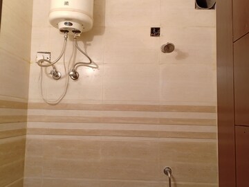 Bathroom in 1 RK Apartment at Khirki Extension – for Rent