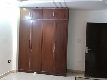 Room in 1 RK Apartment at Khirki Extension – for Rent