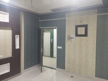 Room in 2 BHK Builder Floor at Vatika India Next, Sector 82 – for Sale