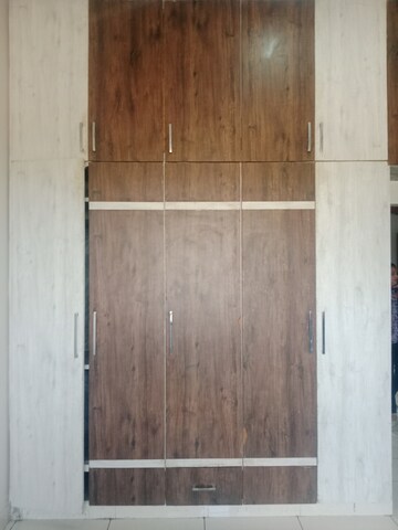 Furnished Amenities in 3 BHK Builder Floor at Sector 7 – for Rent
