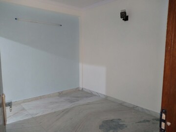 Room in 3 BHK Apartment at Khirki Extension – for Rent
