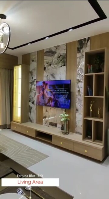 Master Plan in 2 BHK Apartment at Lower Parel West – for Sale