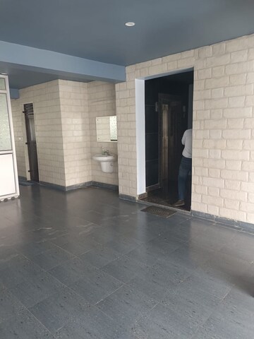 Building Lobby in 3 BHK Builder Floor at BPTP Park Central, Sector 85 – for Rent
