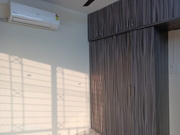 Room in 2 BHK Apartment at Sector 11 Kopar Khairane – for Rent