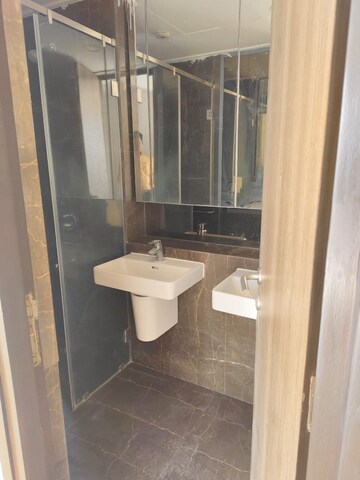Bathroom in 3 BHK Apartment at Lodha Bellissimo, Mahalaxmi – for Rent
