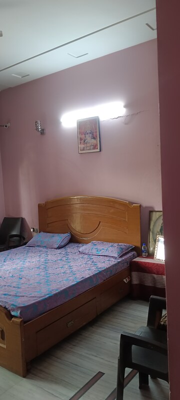 Bathroom in 1 RK Independent House at Sector 14 – for Rent