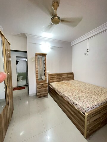 Bedroom in 2.5 BHK Apartment at Shantivan CHS Andheri, Andheri West – for Rent