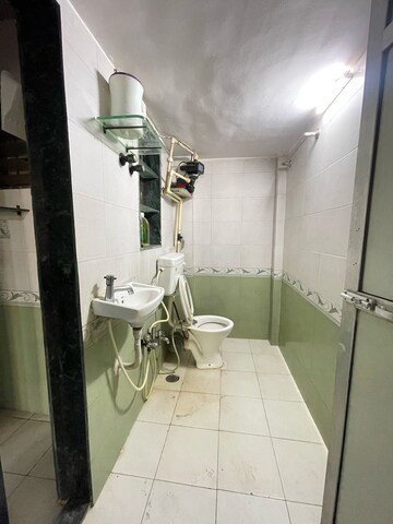 Bathroom in 2.5 BHK Apartment at Shantivan CHS Andheri, Andheri West – for Rent