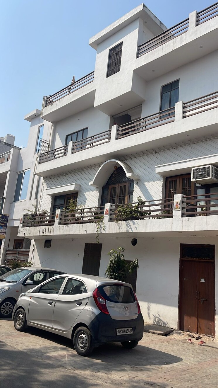 Exterior View, indira nagar 6+ Bedroom 3200 Sq.Ft. Independent House In Indira Nagar Lucknow 8247059