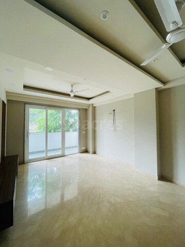 Room in 2 BHK Apartment at Raj Nagar Extension – for Sale