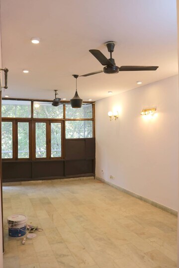 2 BHK Builder Floor For Rent in Chittaranjan Park