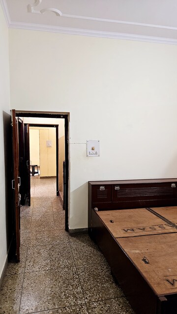 Bedroom in 3.5 BHK Independent House at Gomti Nagar – for Rent