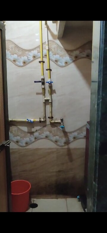 Bathroom in 1.5 BHK Apartment at Sangharsh Nagar CHS, Chandivali – for Sale