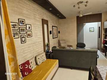 Master Bedroom in 1 BHK Apartment at Swaraj Heights Dhankawadi, Dhankawadi – for Rent