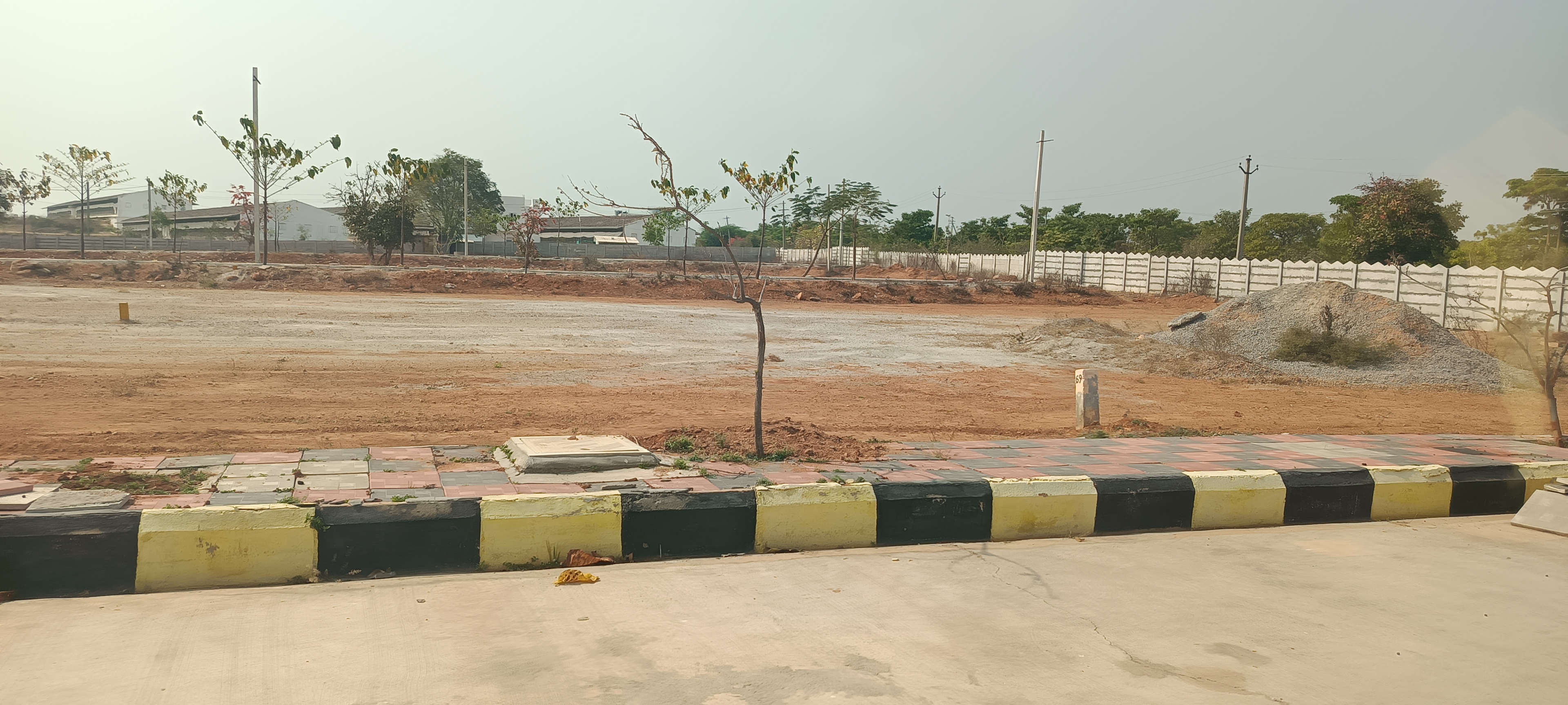Plot For Sale in Suresh Propertys 